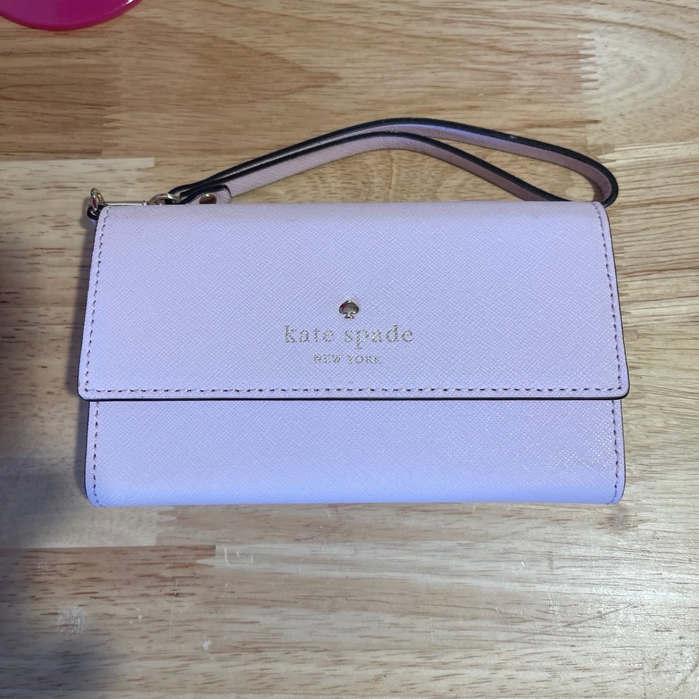 Kate Spade wristlet wallet